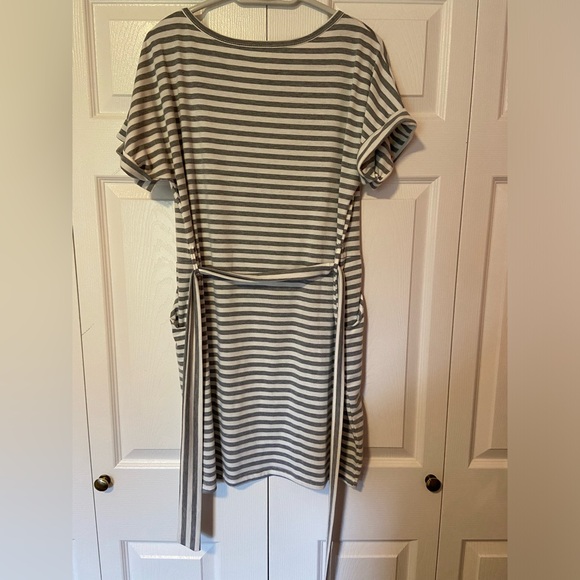 Grey Striped Dress - Picture 2 of 3